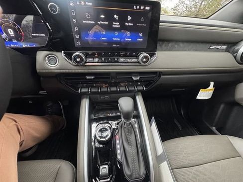 New 2026 Chevrolet Colorado ZR2 w/ Technology Package image 23