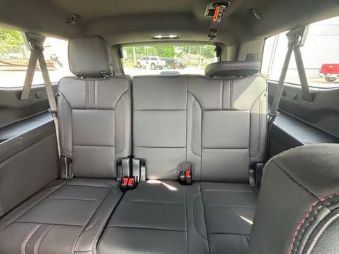 New 2026 Chevrolet Suburban RST AWD/4WD image 26