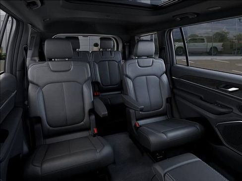 New 2026 Jeep Grand Cherokee L Limited AWD/4WD image 15