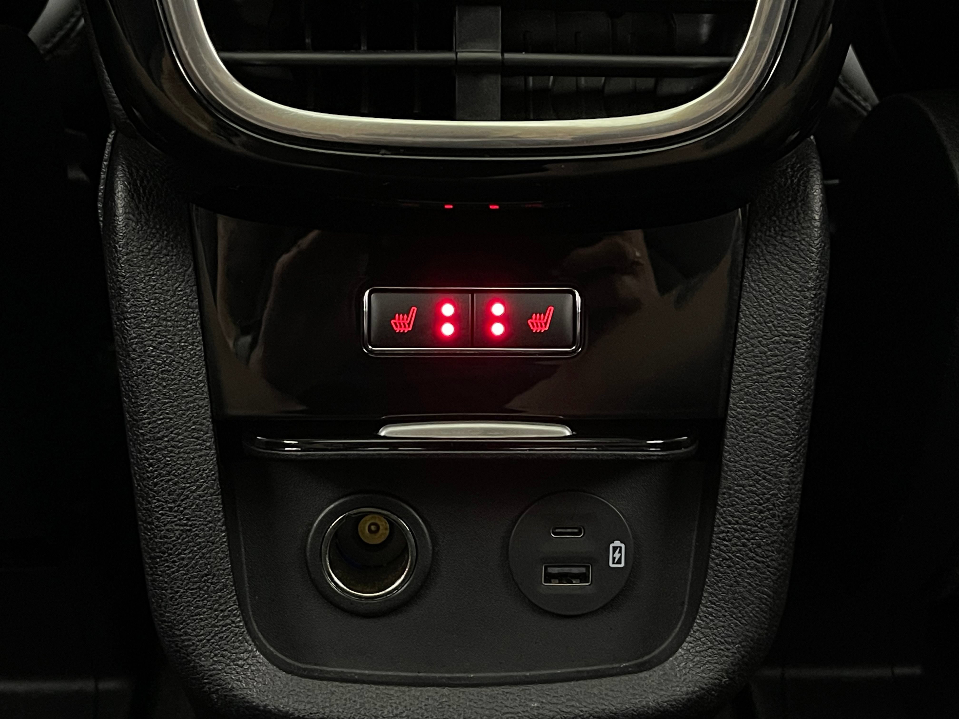 Used 2022 Lincoln Nautilus Reserve FWD image 7