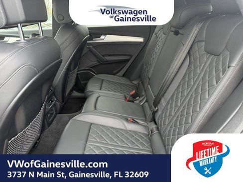 Used 2021 Audi SQ5 Premium Plus image 11