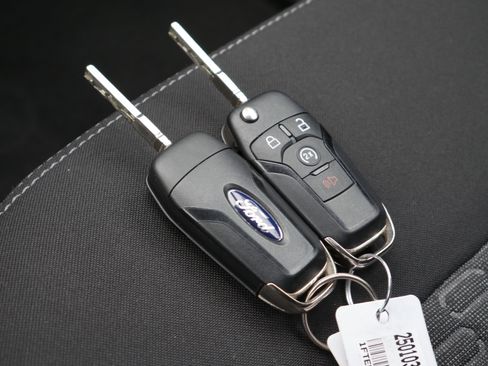 Certified 2024 Ford Ranger XLT w/ FX4 Off-Road Package image 35