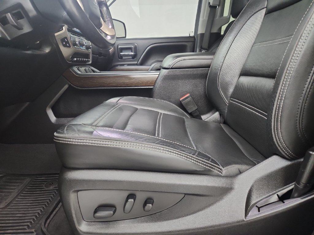 Used 2018 GMC Sierra 1500 Denali w/ Denali Ultimate Package AWD/4WD image 22