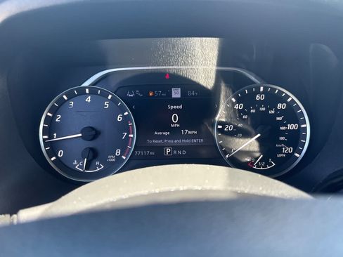 Used 2021 Nissan Titan Platinum Reserve w/ Moonroof Package RWD image 25