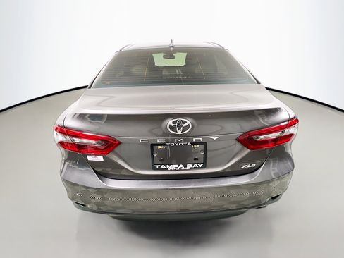 Used 2021 Toyota Camry XLE image 6
