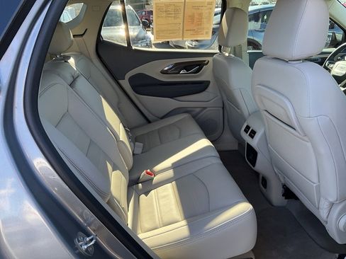Used 2023 GMC Terrain Denali image 23