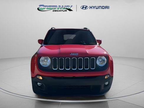 Used 2018 Jeep Renegade Latitude image 6