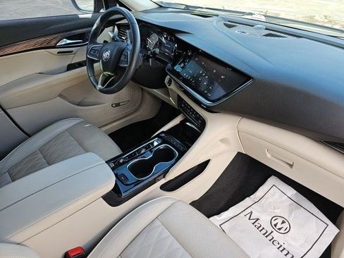 Used 2023 Buick Envision Avenir image 14