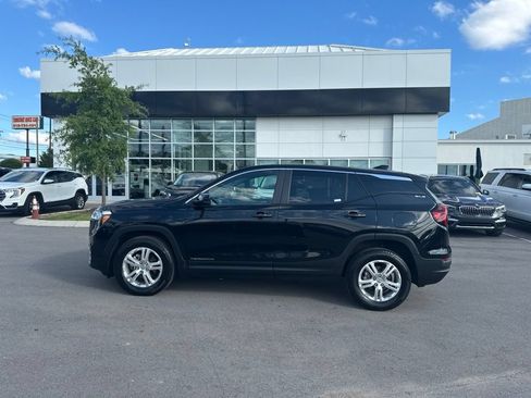 Used 2024 GMC Terrain SLE AWD/4WD image 4