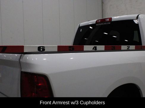 Used 2018 RAM 1500 Express w/ Express Value Package image 40