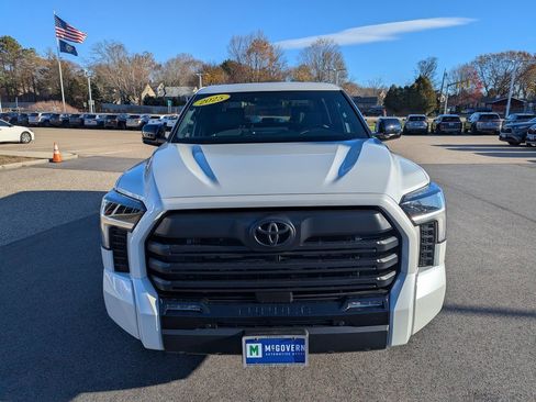 Used 2025 Toyota Tundra Limited image 9