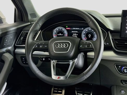 Used 2024 Audi Q5 2.0T Premium Plus AWD/4WD image 9