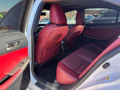 Used 2019 Lexus IS 300 AWD image 14