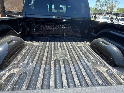 New 2026 RAM 3500 Big Horn AWD/4WD image 13