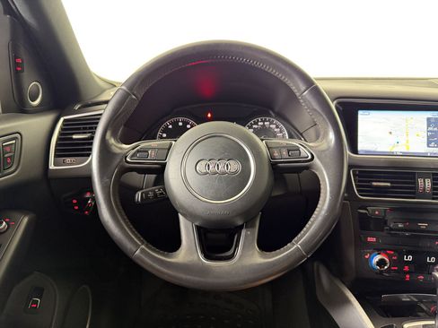 Used 2017 Audi Q5 2.0T Premium Plus w/ Technology Package AWD/4WD image 29