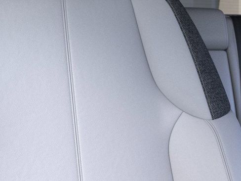 New 2026 Cadillac Optiq Luxury 1 image 21