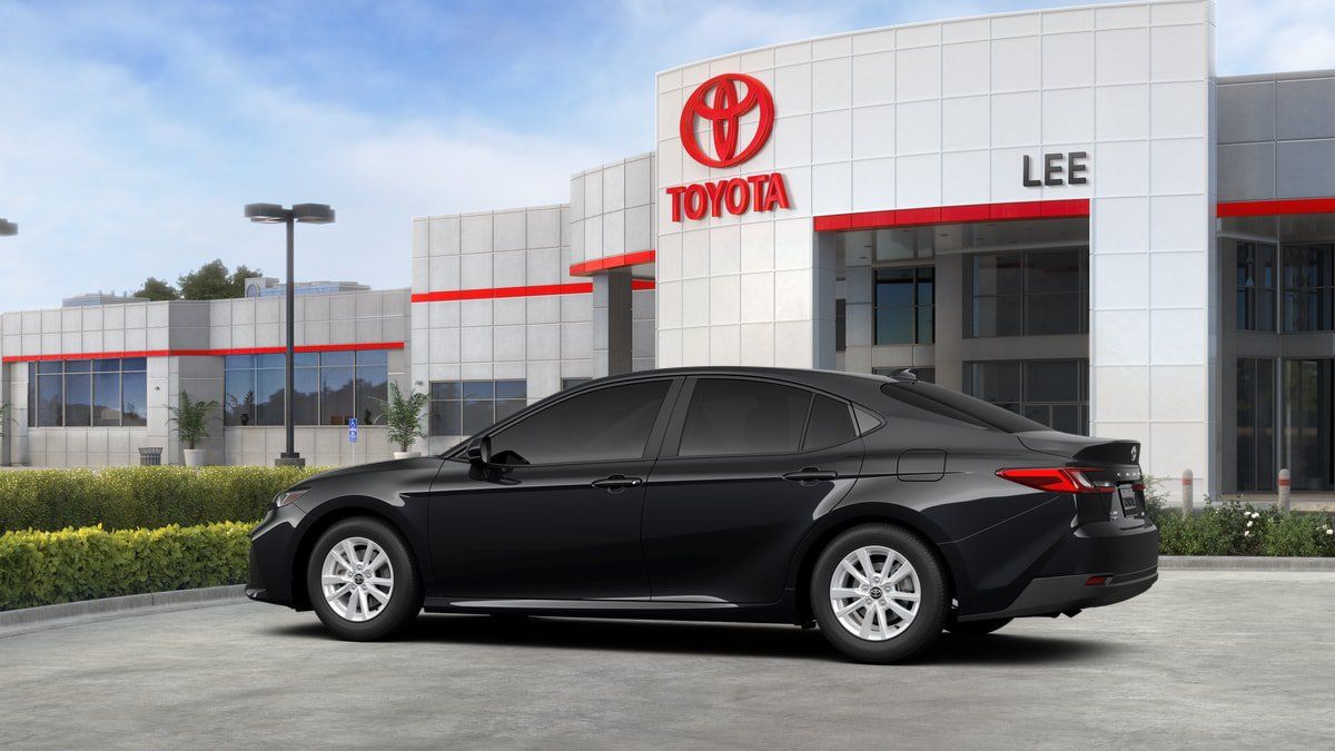 New 2026 Toyota Camry LE w/ Convenience Package AWD/4WD image 5