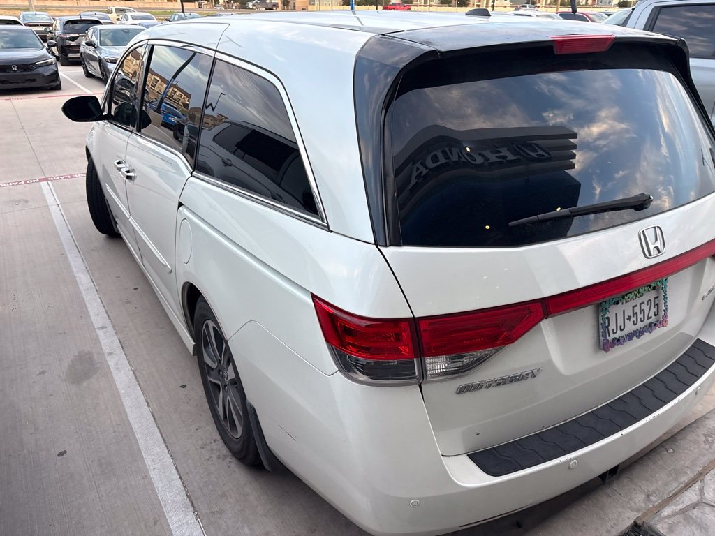 Used 2014 Honda Odyssey Touring Elite image 1