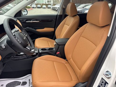New 2026 Kia Seltos EX image 9