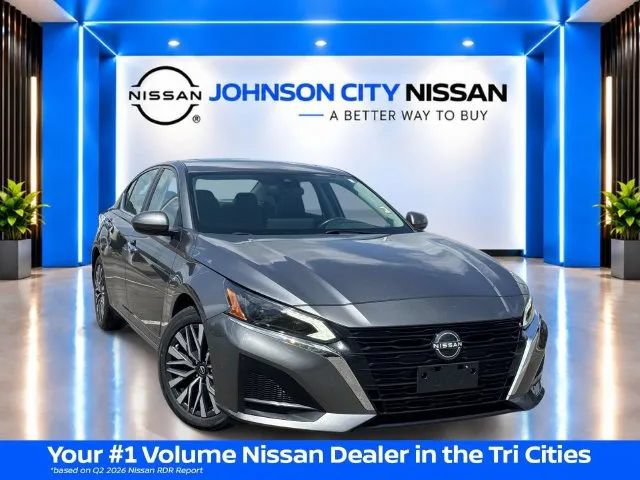 Certified 2023 Nissan Altima 2.5 SV w/ SV Premium Package FWD image 1