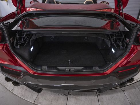 Used 2022 Ferrari Portofino M RWD image 47