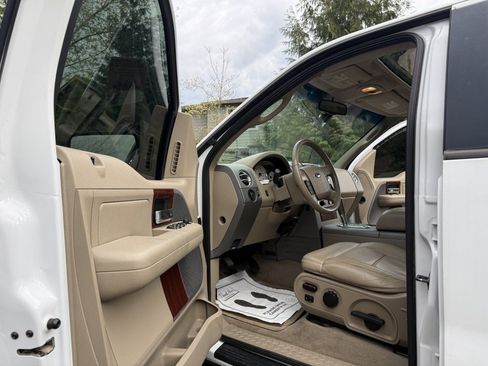 Used 2006 Ford F150 XLT AWD/4WD image 12