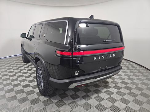 Used 2024 Rivian R1S Adventure AWD/4WD image 3