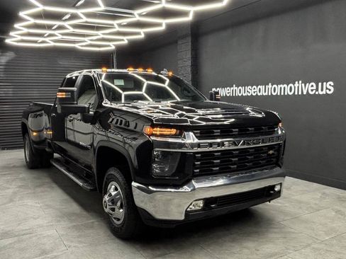 Used 2022 Chevrolet Silverado 3500 LT w/ Convenience Package AWD/4WD image 14