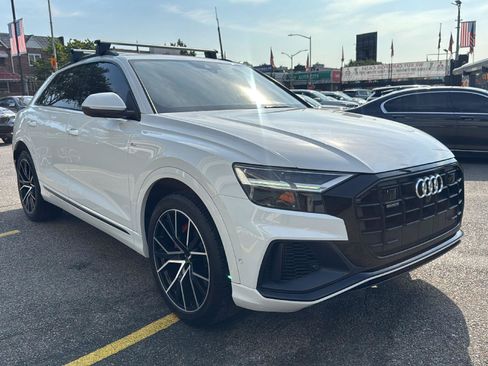 Used 2019 Audi Q8 Premium Plus w/ Premium Plus AWD/4WD image 11