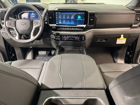 New 2026 Chevrolet Silverado 2500 LTZ w/ LTZ Plus Package AWD/4WD image 15