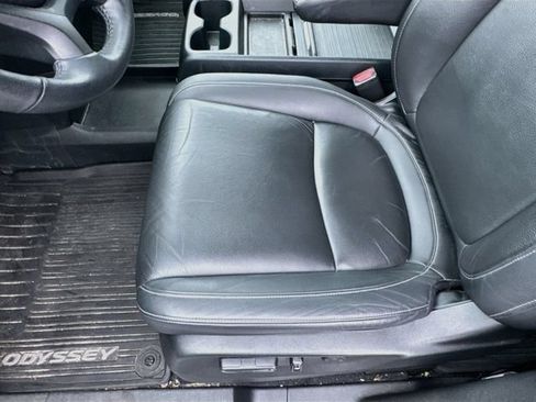 Used 2023 Honda Odyssey EX-L image 21