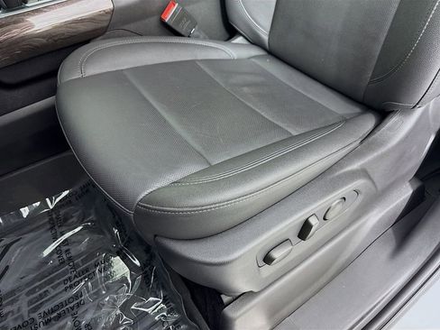 Certified 2026 Chevrolet Silverado 1500 LTZ AWD/4WD image 24
