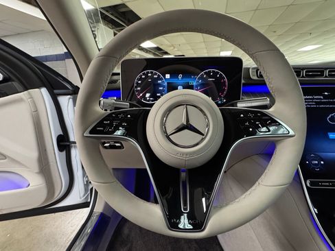New 2026 Mercedes-Benz Maybach S 680 4MATIC image 23