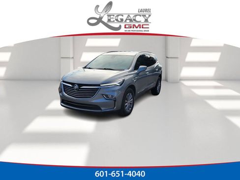 Used 2024 Buick Enclave Premium image 1