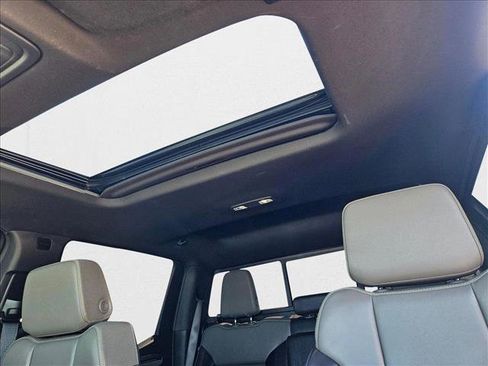 Certified 2025 Chevrolet Silverado 1500 ZR2 w/ Technology Package image 14