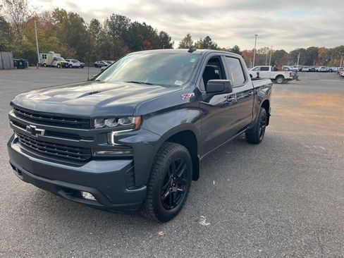 Used 2022 Chevrolet Silverado 1500 RST w/ LPO, Blackout Package image 31