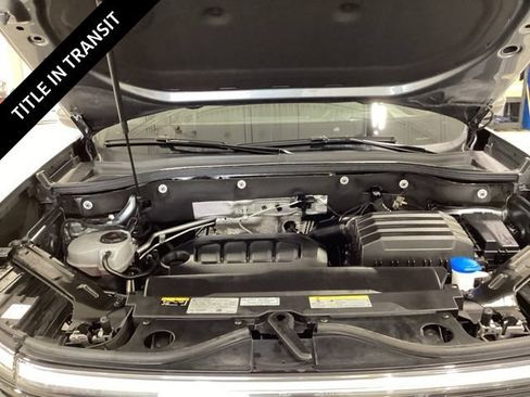 Used 2024 Volkswagen Atlas Cross Sport SEL R-Line AWD/4WD image 17