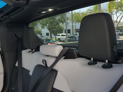 New 2025 GMC Hummer EV 3X w/ Battery Pack, 24 Module Pack image 12