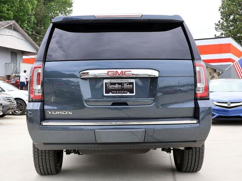 Used 2019 GMC Yukon Denali w/ Denali Ultimate Package AWD/4WD image 5