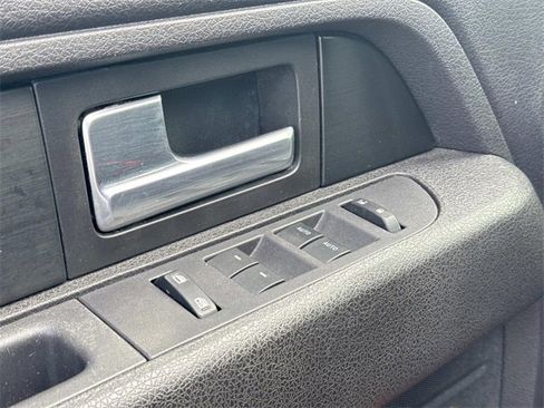 Used 2014 Ford F150 FX4 w/ Equipment Group 402A Luxury image 24