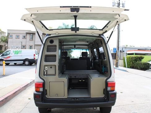 Used 1997 Volkswagen Eurovan Camper FWD image 12