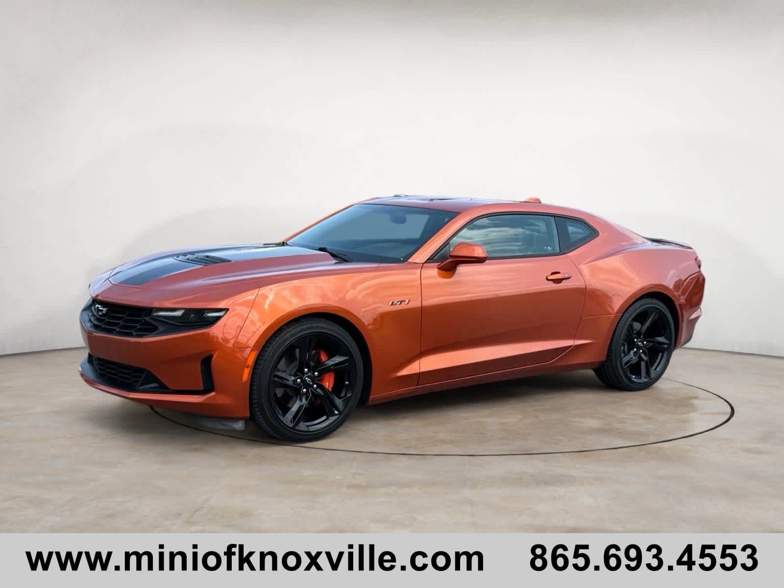Used 2022 Chevrolet Camaro LT w/ Technology Package RWD image 7