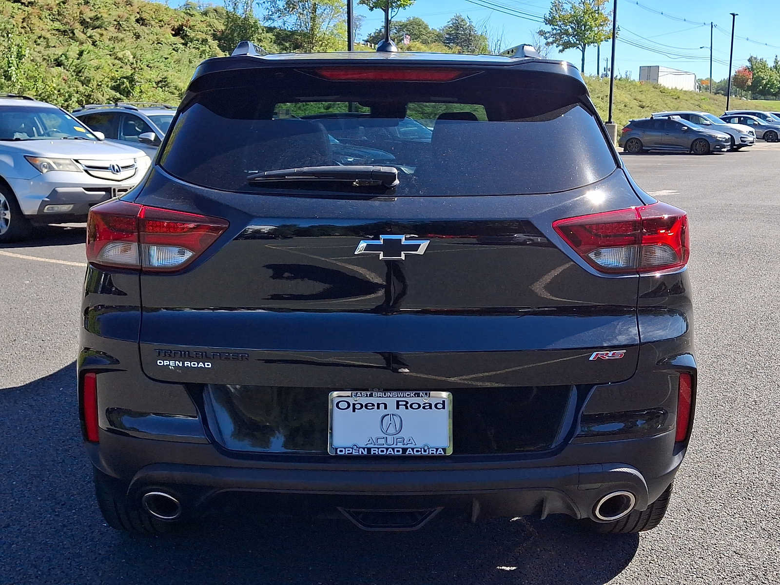 Used 2023 Chevrolet TrailBlazer RS w/ Sun and Liftgate Package FWD image 5