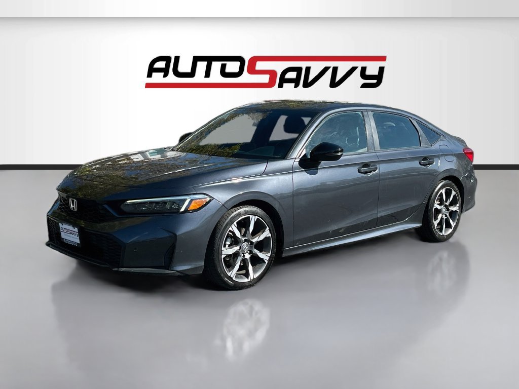 Used 2025 Honda Civic Sport Touring image 3