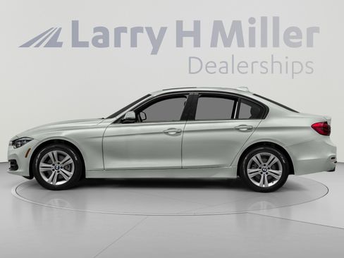 Used 2016 BMW 328i Sedan RWD image 3