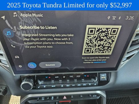 Used 2025 Toyota Tundra Limited AWD/4WD image 30