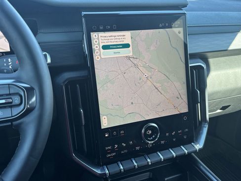 Used 2026 GMC Acadia AT4 w/ Super Cruise Package image 24