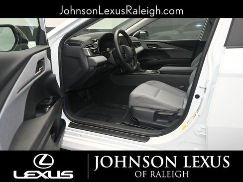 Used 2026 Toyota Camry LE image 10