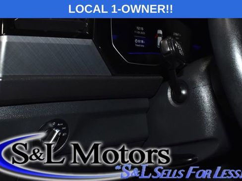 Used 2024 Volkswagen Jetta SE image 26