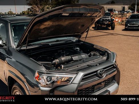 Used 2023 Toyota 4Runner TRD Off-Road Premium w/ Off Road Premium Plus Package AWD/4WD image 55